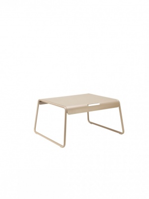 LISA LOUNGE  TABLE